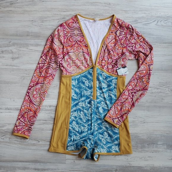 NWT Free People Movement take a plunge bodysuit - Picture 3 of 6